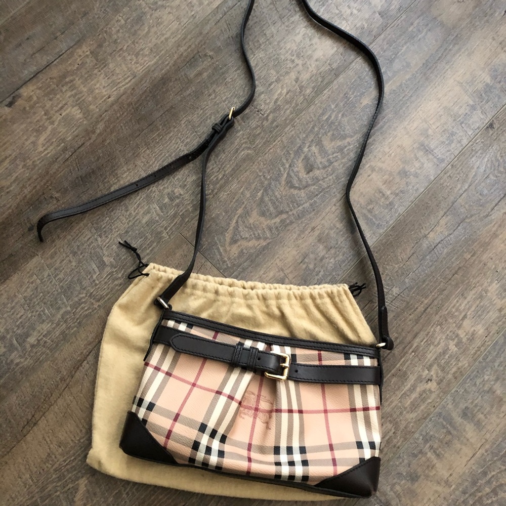 Burberry Smithfield crossbody bag